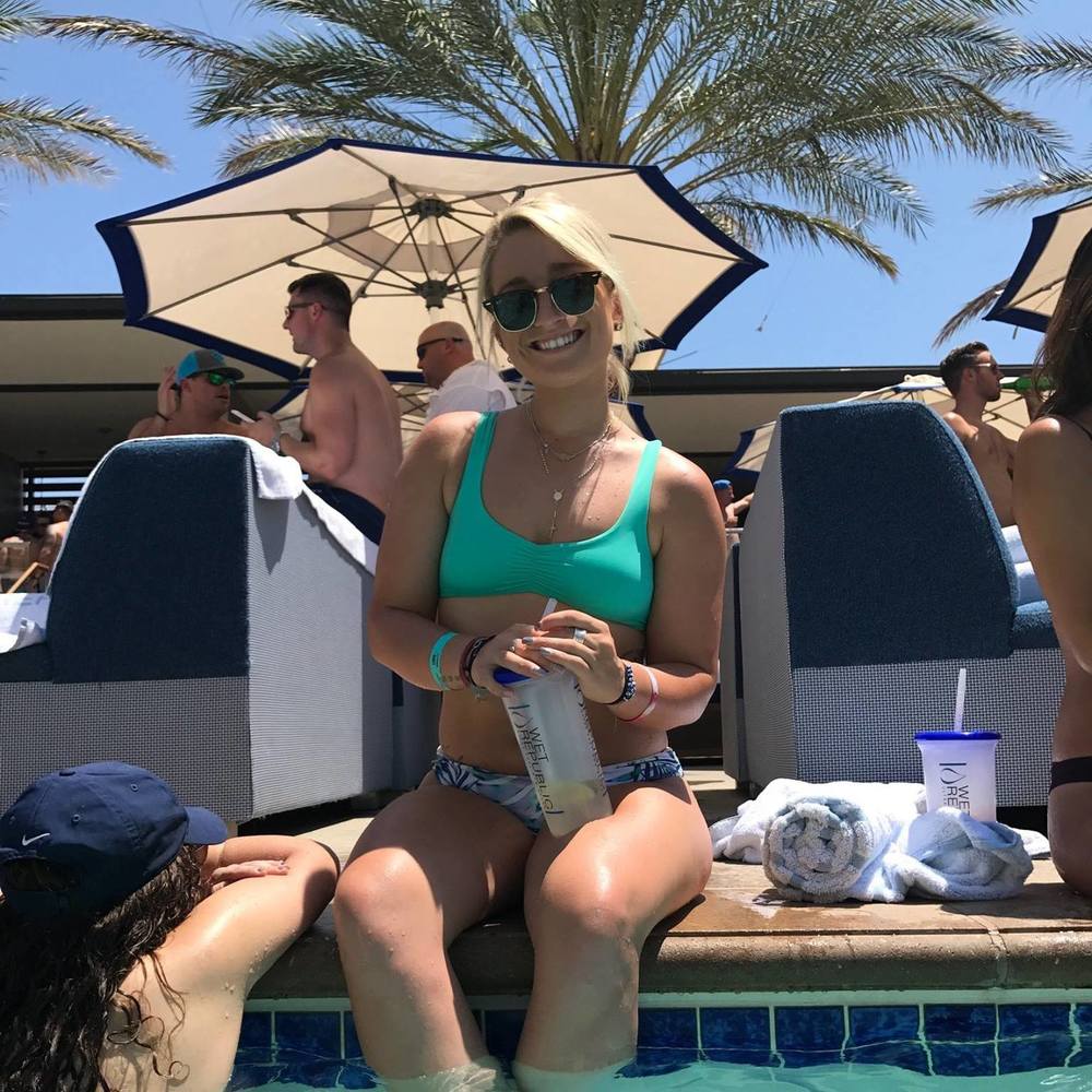 Meet your Posher, Rachel